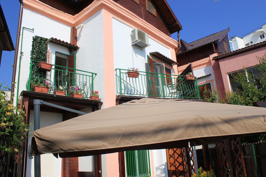 Vila Flavia B&B Констанца Экстерьер фото