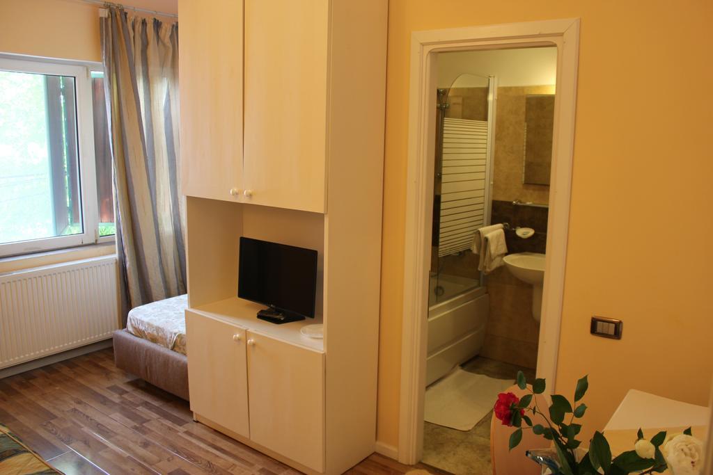 Vila Flavia B&B Констанца Экстерьер фото