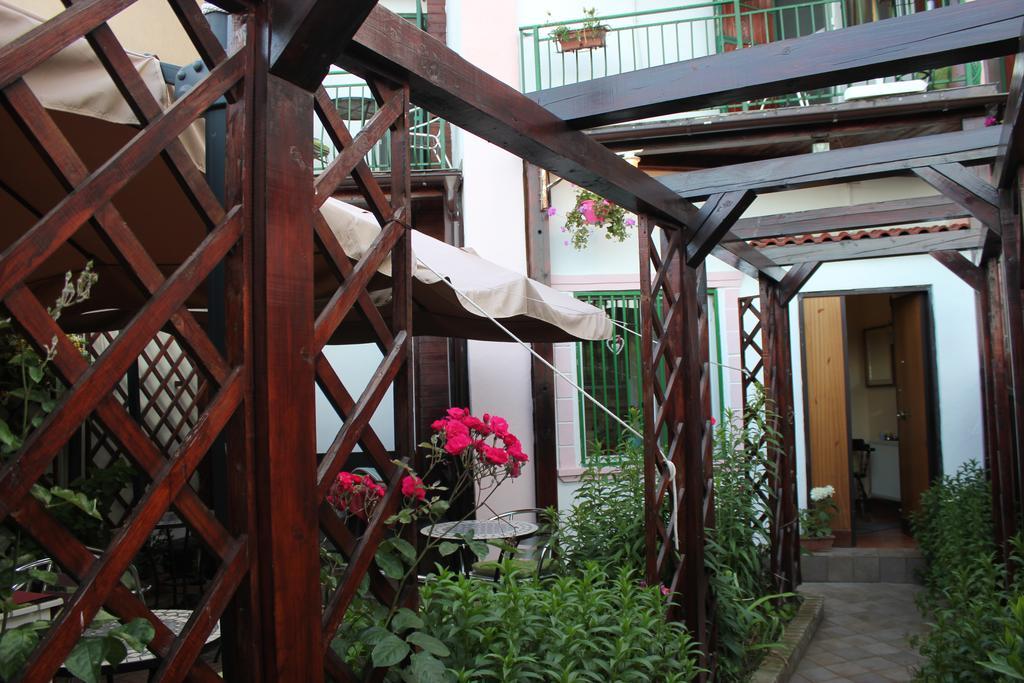 Vila Flavia B&B Констанца Экстерьер фото