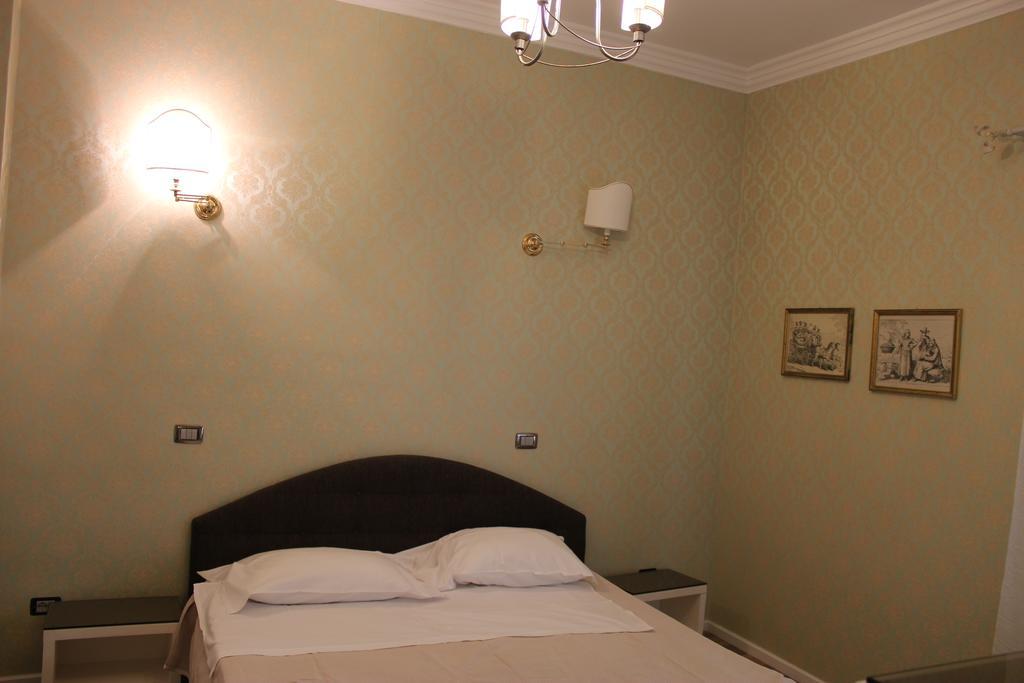 Vila Flavia B&B Констанца Экстерьер фото
