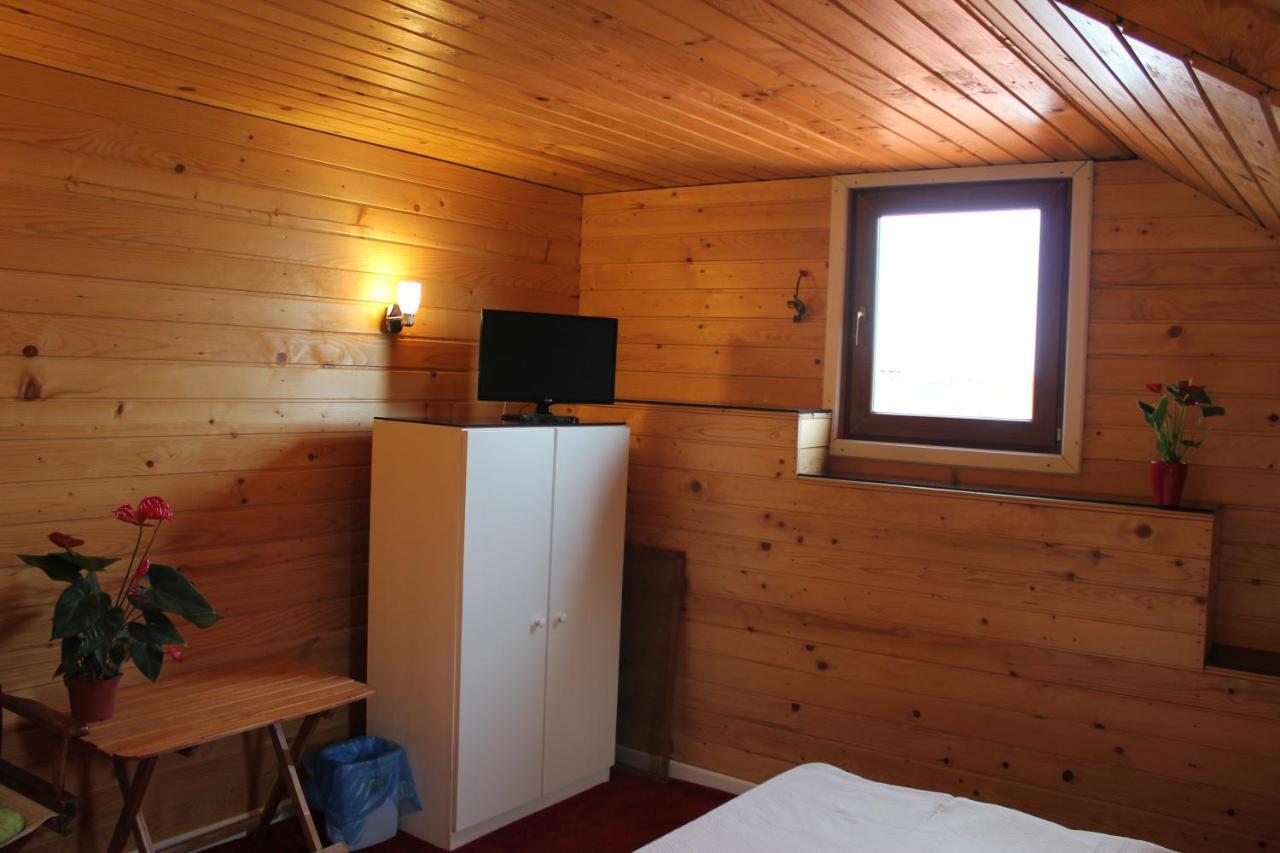 Vila Flavia B&B Констанца Экстерьер фото