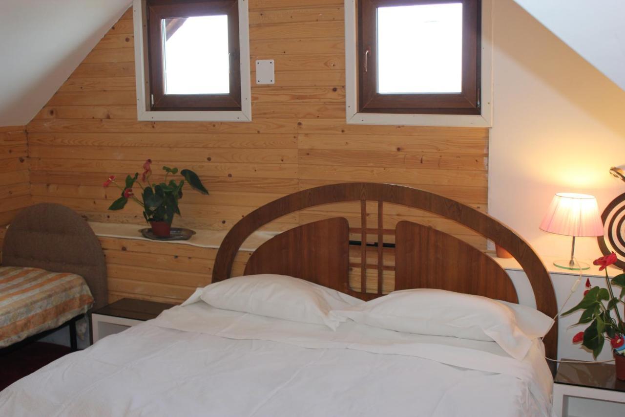 Vila Flavia B&B Констанца Экстерьер фото