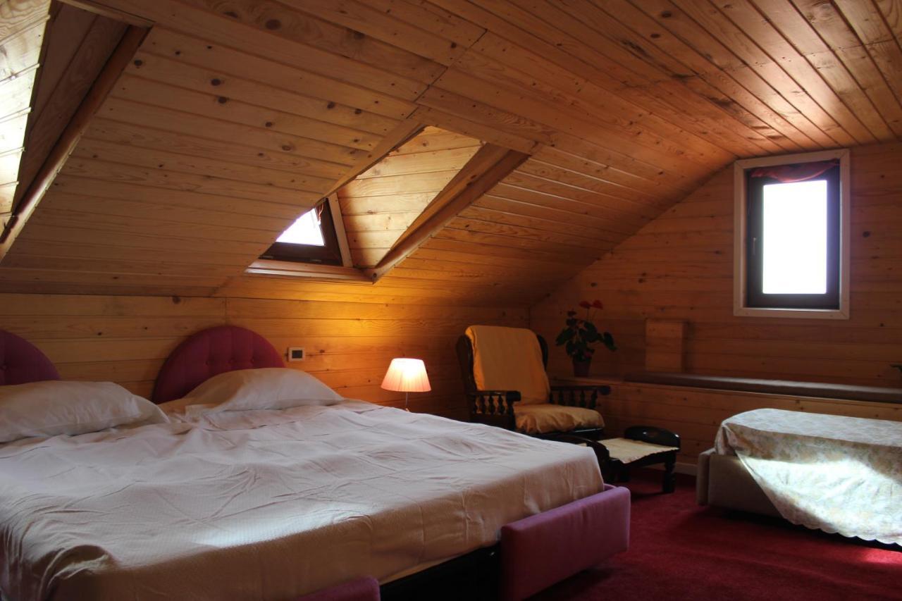 Vila Flavia B&B Констанца Экстерьер фото